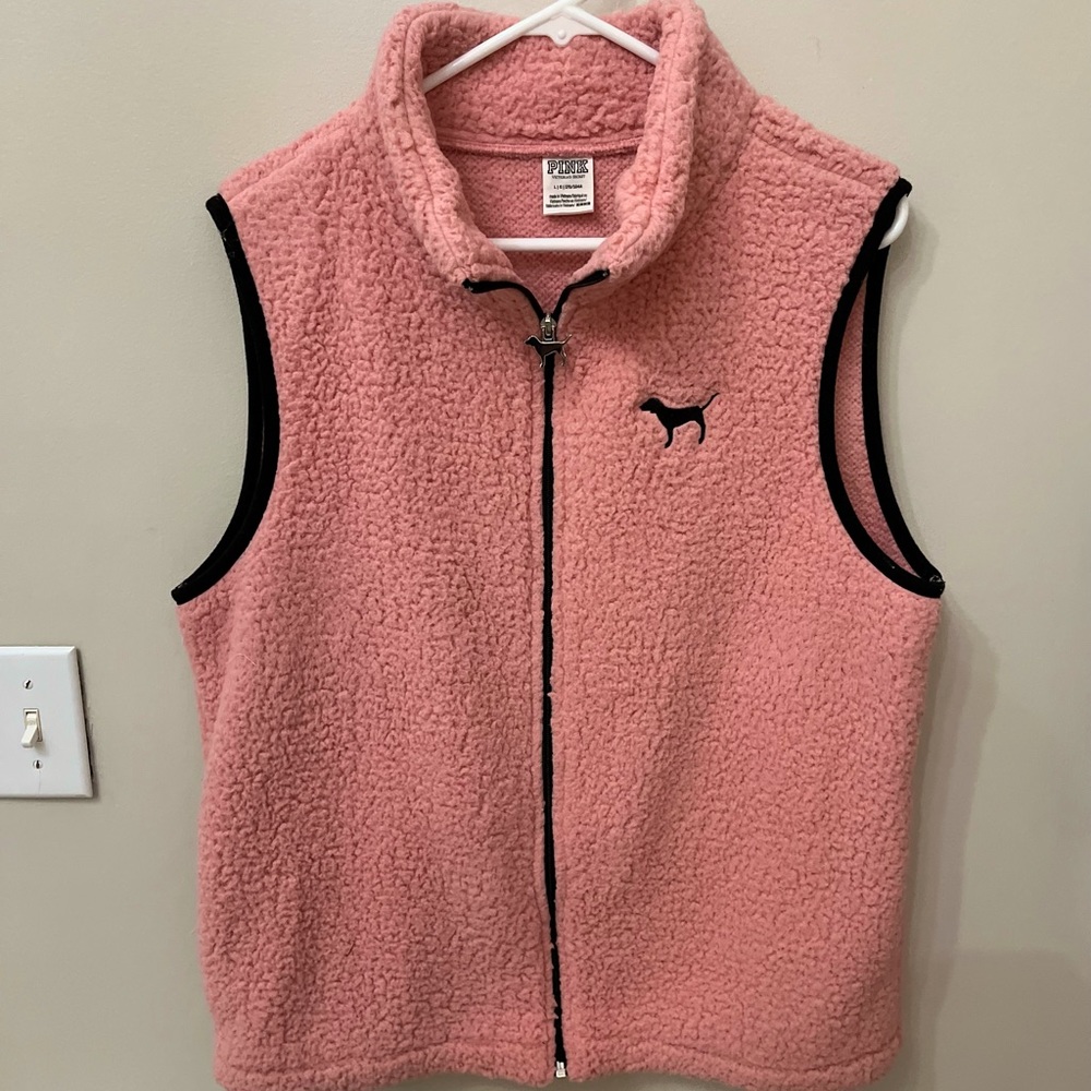 Victoria’s Secret PINK Large Sherpa Vest.